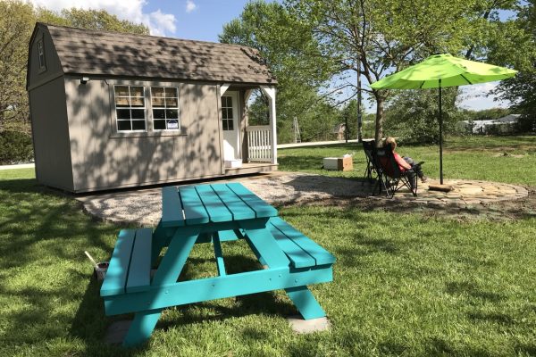 Crabbys-Cabins3-Small-Cabin-Exterior